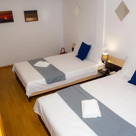 Mida Summer Apartment *